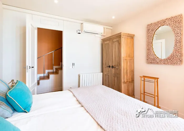 Dumas With Amazing Sea Views, Ac And Private Pool 别墅 锡切斯