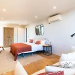 Vila Dumas With Amazing Sea Views, Ac And Private Pool