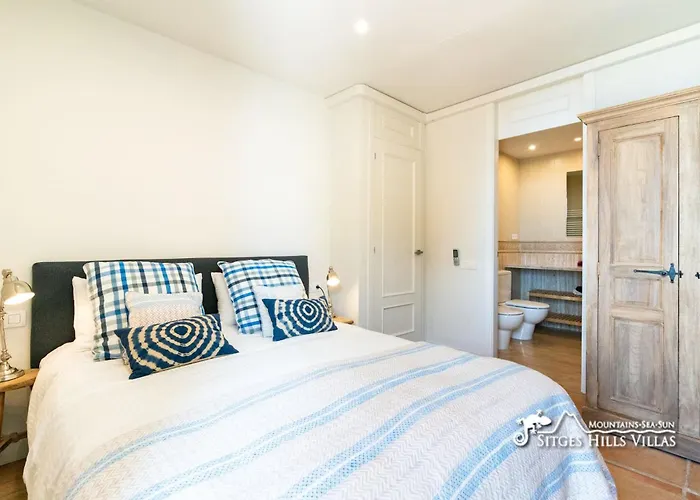 Dumas With Amazing Sea Views, Ac And Private Pool *