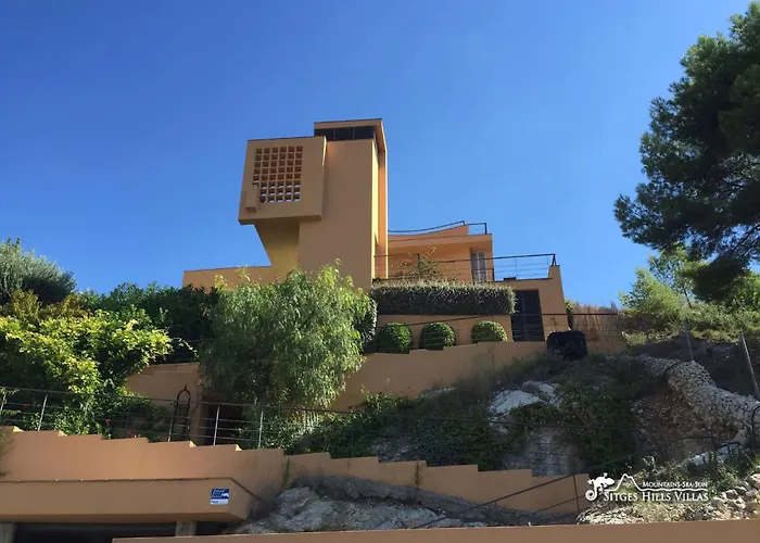 Dumas With Amazing Sea Views, Ac And Private Pool *