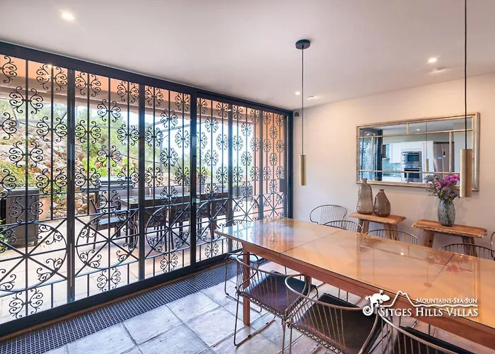 Vila Dumas With Amazing Sea Views, Ac And Private Pool Sitges