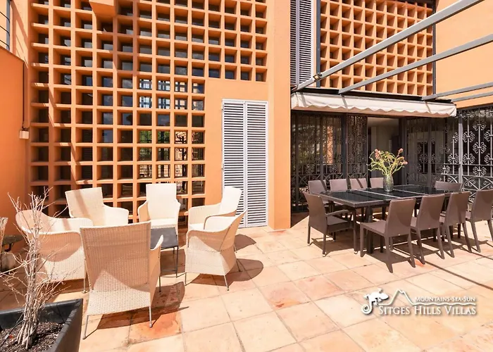 Dumas With Amazing Sea Views, Ac And Private Pool Villa