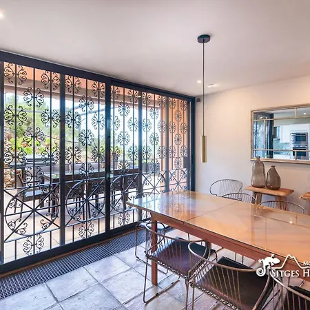 Villa Dumas With Amazing Sea Views, Ac And Private Pool Sitges